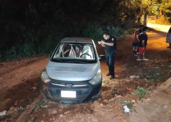 Conductor de plataforma vuelca tras un aparente intento de asalto en Ñemby