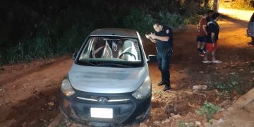 Conductor de plataforma vuelca tras un aparente intento de asalto en Ñemby