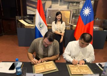 Paraguay y Taiwán fortalecen cooperación migratoria en reunión bilateral en Asunción