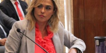 Renuncia la Fiscal Stella Mary Cano luego de que se haya pedido su suspensión