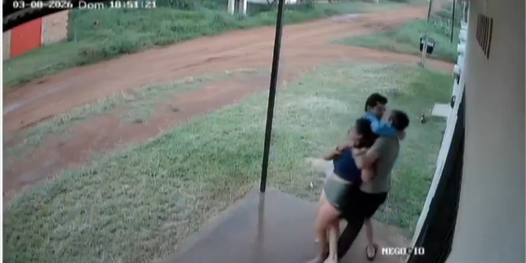 Hombre que atropelló a su pareja en J. Augusto Saldívar fue detenido