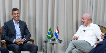 Peña y Lula dialogaron sobre el Anexo C de Itaipú en Brasil