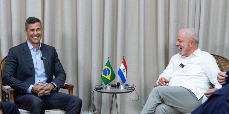 Peña y Lula dialogaron sobre el Anexo C de Itaipú en Brasil