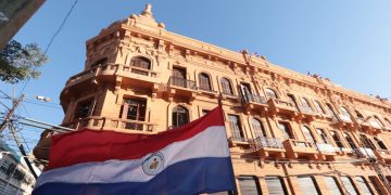 Déficit fiscal alcanza 0,5% del PIB al segundo mes del año