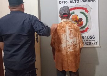 Detienen a hombre por presunto intento de feminicidio tras atacar a su expareja en Ciudad del Este