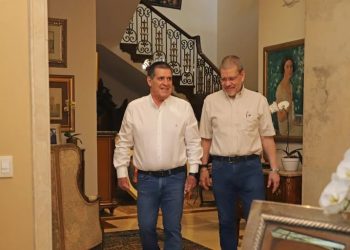 Horacio Cartes se recupera y evoluciona favorablemente tras episodio de salud