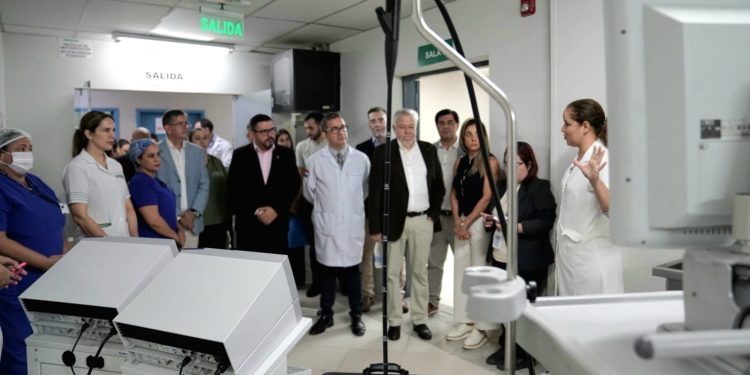 IPS incorpora equipos de alta tecnología para fortalecer el servicio de endoscopía en el Hospital Central