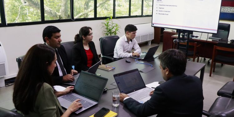 Déficit fiscal de 0,5% del PIB se registra al segundo mes del 2026