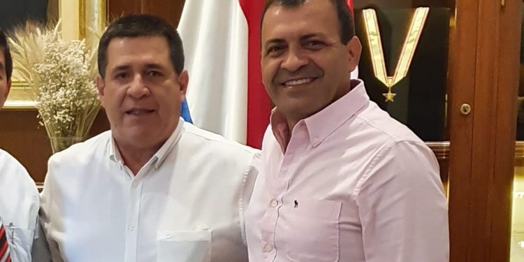 Cartes es el que «da tranquilidad al Partido y a la República, políticamente»