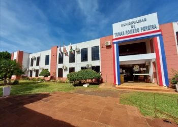 Concejal denuncia persecución por cuestionar gestión de intendente de Tomás Romero Pereira