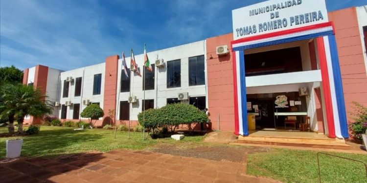 Concejal denuncia persecución por cuestionar gestión de intendente de Tomás Romero Pereira