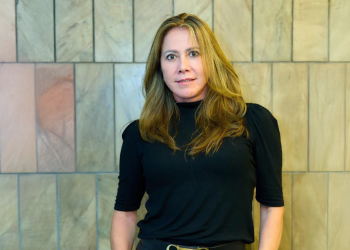 Hablan de la necesidad de una ley notarial para mejorar situación de escribanos