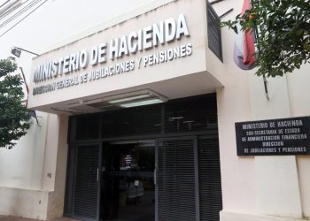 Senadores aprueban en general la Reforma de la Caja Fiscal
