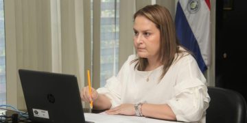 Fiscal denuncia presunto amedrentamiento en causa que involucra al senador Hernán Rivas