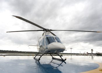 Presentan en Paraguay el helicóptero Leonardo AW109 Trekker