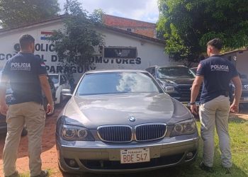 Allanamiento en Lambaré: incautan vehículos de alta gama y evidencias en caso de estafa y clonación