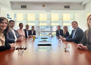 ANEAES intercambia experiencia sobre evaluación y acreditación con la CONEAU de Argentina