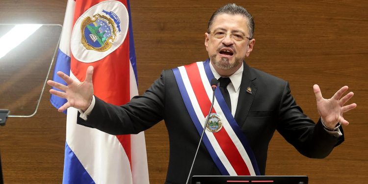 Costa Rica anunció cierre de embajada en Cuba