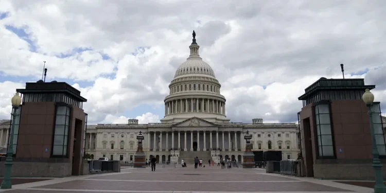 El Senado de EE.UU. apoya a Trump y Hizbulá se pronuncia