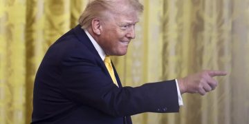 Trump asegura que el Gobierno de Cuba «va a caer muy pronto»