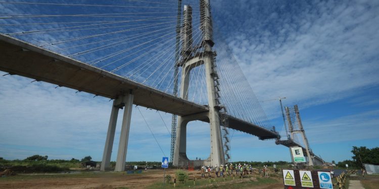 Puente Bioceánica: restan 70 metros para completar unión física