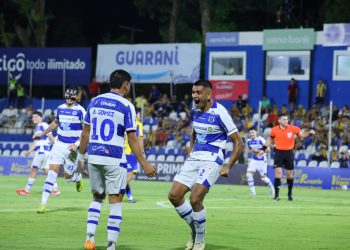 2 de Mayo se reencontró con la victoria y hunde cada vez más al Sportivo Luqueño