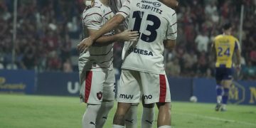 Cerro Porteño derrota a Sportivo Luqueño y sigue como único escolta