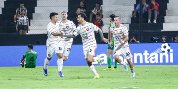 Cerro Porteño venció “a lo ciclón” a Libertad