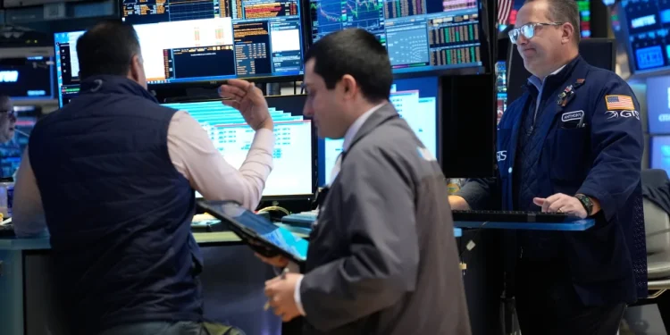 Wall Street va rumbo a otra semana de pérdidas