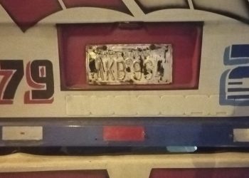 Bus que sería de empresa de Capiatá causa accidente y responsables no querrían hacerse cargo