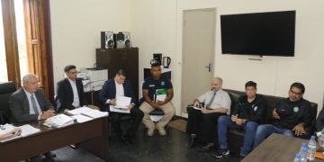 Policía llega a acuerdo con el Club Olimpia sobre los cateos en la «carpa azul»