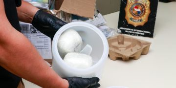 SENAD detecta envío oculto en encomienda aérea