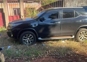 Robaron camioneta a Concejal departamental de Alto Paraná y fue encontrada en Pdte. Franco
