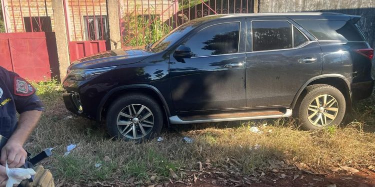 Robaron camioneta a Concejal departamental de Alto Paraná y fue encontrada en Pdte. Franco