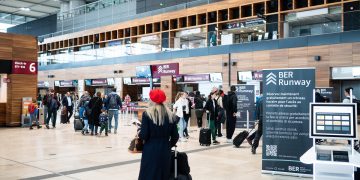 Huelga paraliza el tráfico aéreo del aeropuerto de Berlín