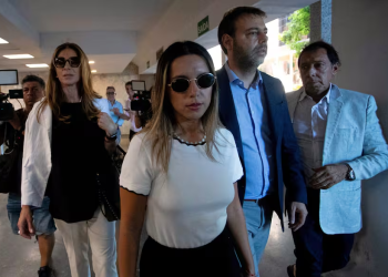 Abogada argentina acusada de racismo enfrenta multa de USD 40.000 a cada afectado