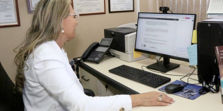 Digitalización de trámites: más de 4.400 sentencias judiciales inscritas en forma electrónica en menos de un año