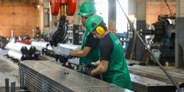 Día libre por cumpleaños: tildan la iniciativa de «populismo liviano»