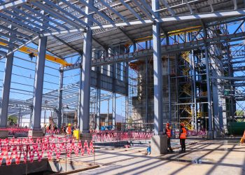 Paraguay impulsa industria del vidrio con horno 100% eléctrico