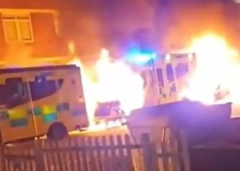 Ataque incendiario contra ambulancias judías en Londres