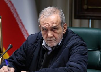 Irán amenaza con atacar suministros eléctricos de bases estadounidenses