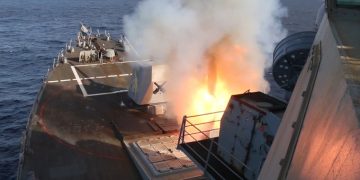 Países del Golfo aumentan presión sobre Irán y analizan su participación en la guerra