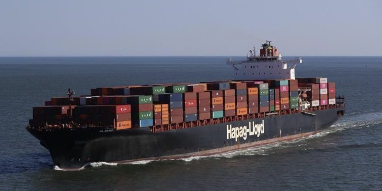 Irán cobrará peaje y prohíbe el paso a EE.UU e Israel