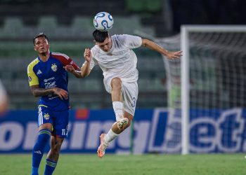 Libertadores: Libertad y un amargo debut copero