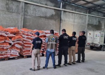 Incautan toneladas de productos de contrabando que abastecerían a supermercados