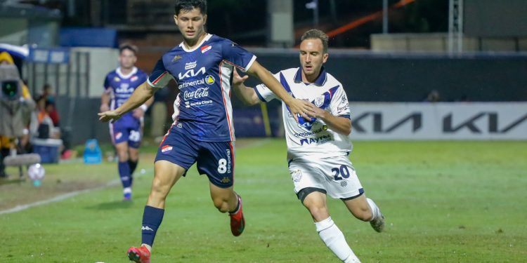 Ameliano y Nacional igualan en Villeta