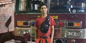 Joven bombero muere tras brutal ataque de delincuentes