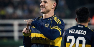 Boca mete goles, golea y se nota la presencia de Bareiro