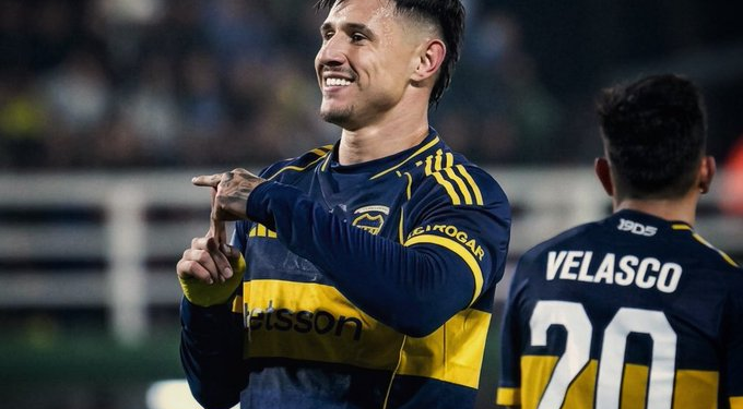 Boca mete goles, golea y se nota la presencia de Bareiro