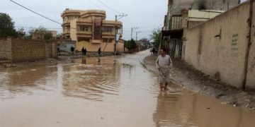 Casi 150 muertos por inundaciones en Afganistán y Pakistán